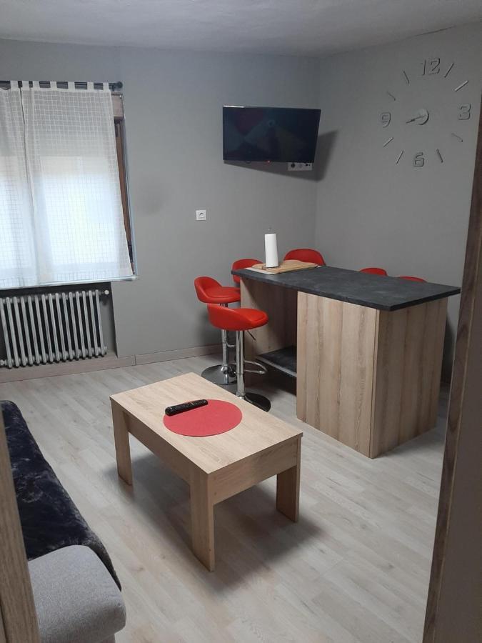 Piso Con Terraza En Felechosa Lejlighed Eksteriør billede