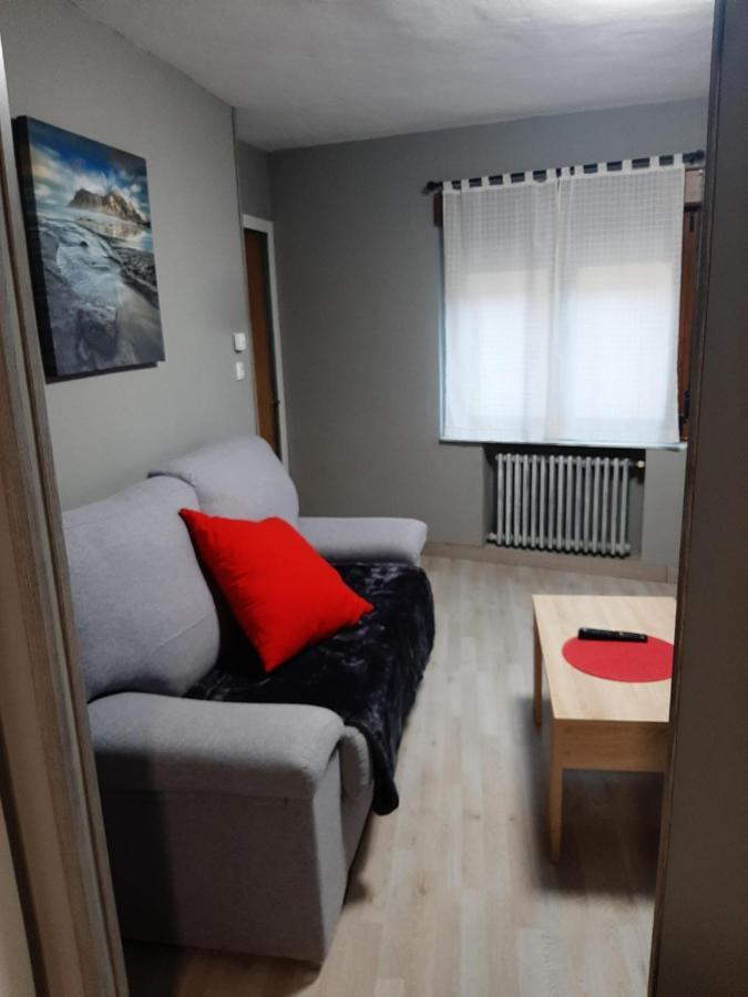 Piso Con Terraza En Felechosa Lejlighed Eksteriør billede
